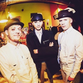 �������� �� ����-������ Nine Me - ���, ������