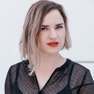 �������� � ������� Nora